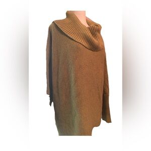 Chicos 2 (US‎ L 12) Cowl Neck Sweater Green